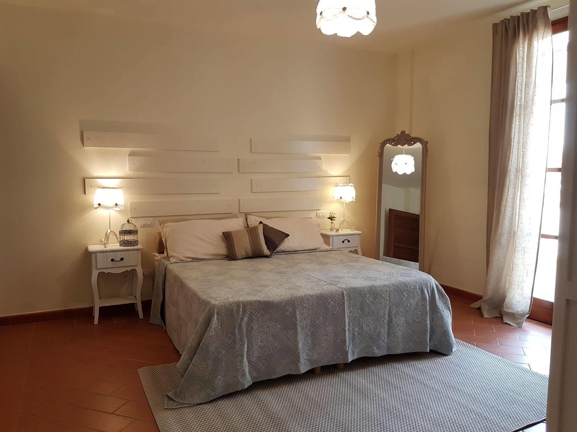 Апартаменты Il Borgo Di San Gervasio Экстерьер фото